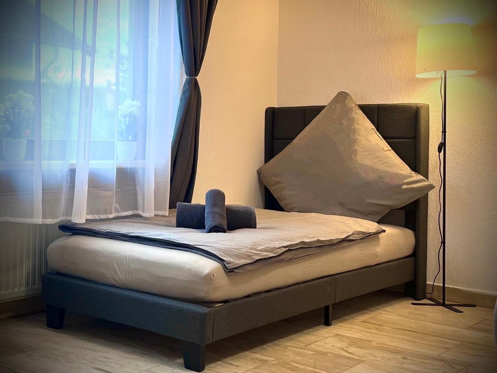 G&G Homely Apartment Horhausen Westerwald Bagian luar foto